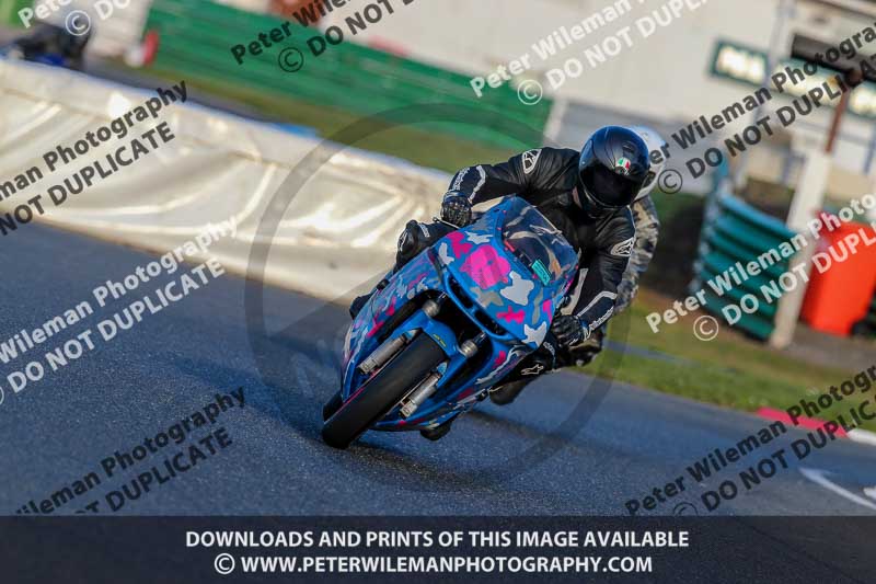 PJM Wedding Photography;enduro digital images;event digital images;eventdigitalimages;mallory park;mallory park photographs;mallory park trackday;mallory park trackday photographs;no limits trackdays;peter wileman photography;racing digital images;trackday digital images;trackday photos